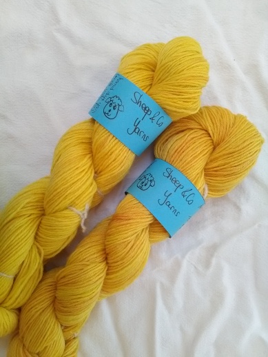 laines teintes main teinture végétale rue des jardin betterave jaune orange laine et nylon sheep and co yarns (1)